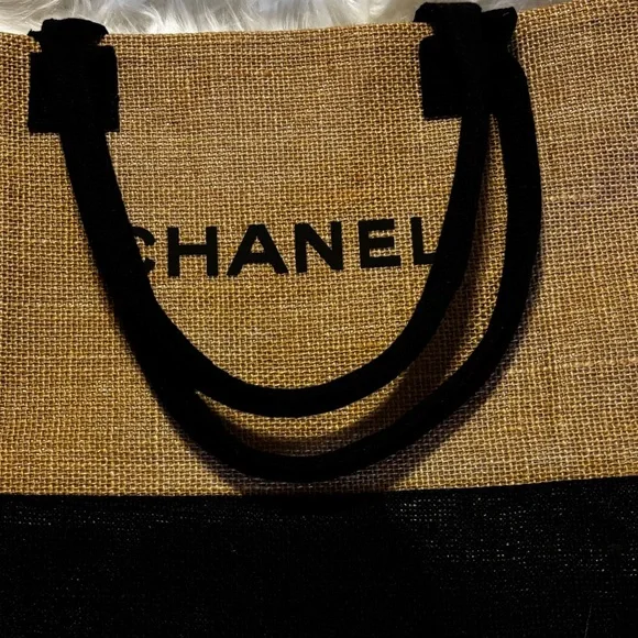 GWP Skincare Beauty Linen Tote - Picture 5 of 7